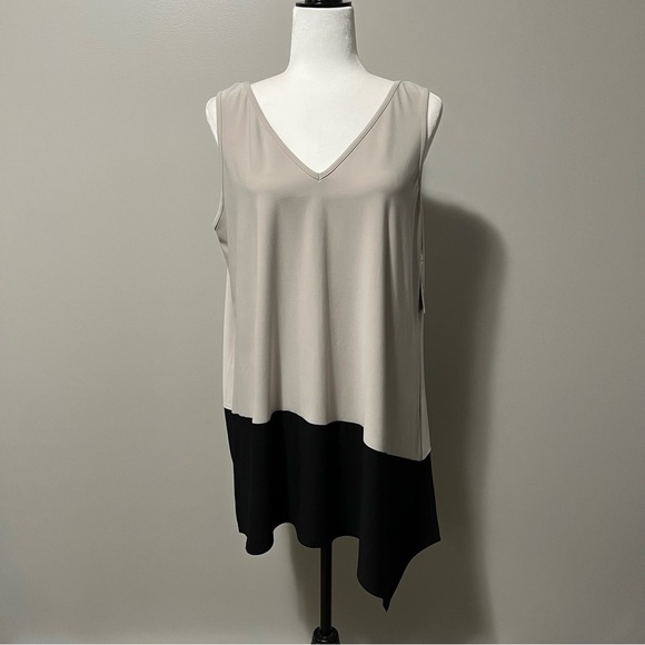 Sympli Color Block Reversible Angle Tank - Picture 5 of 13